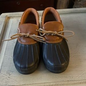 Women’s Sperry top-slider rubber duck boat
Size 8
